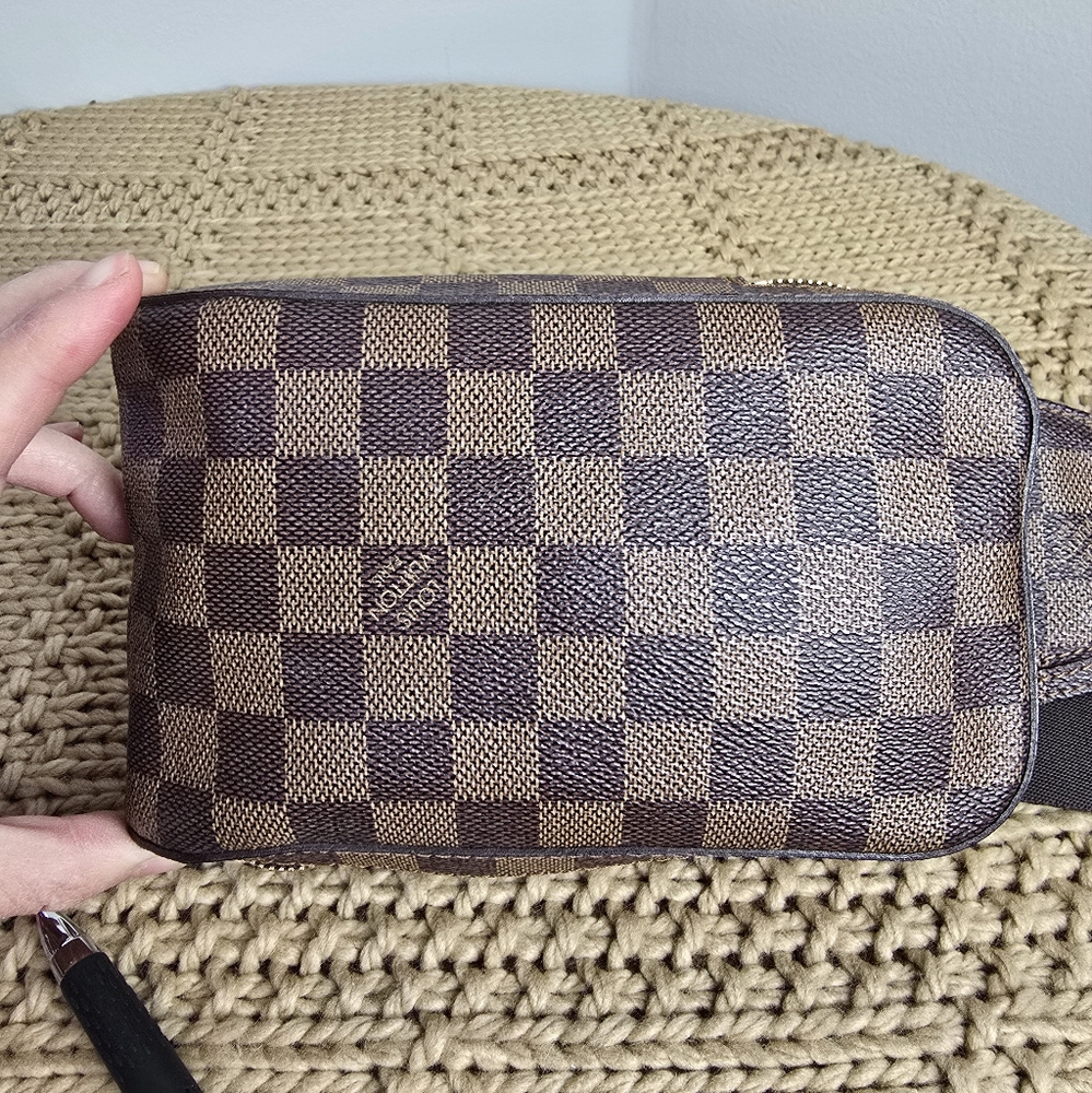 Louis Vuitton Geronimo Damier